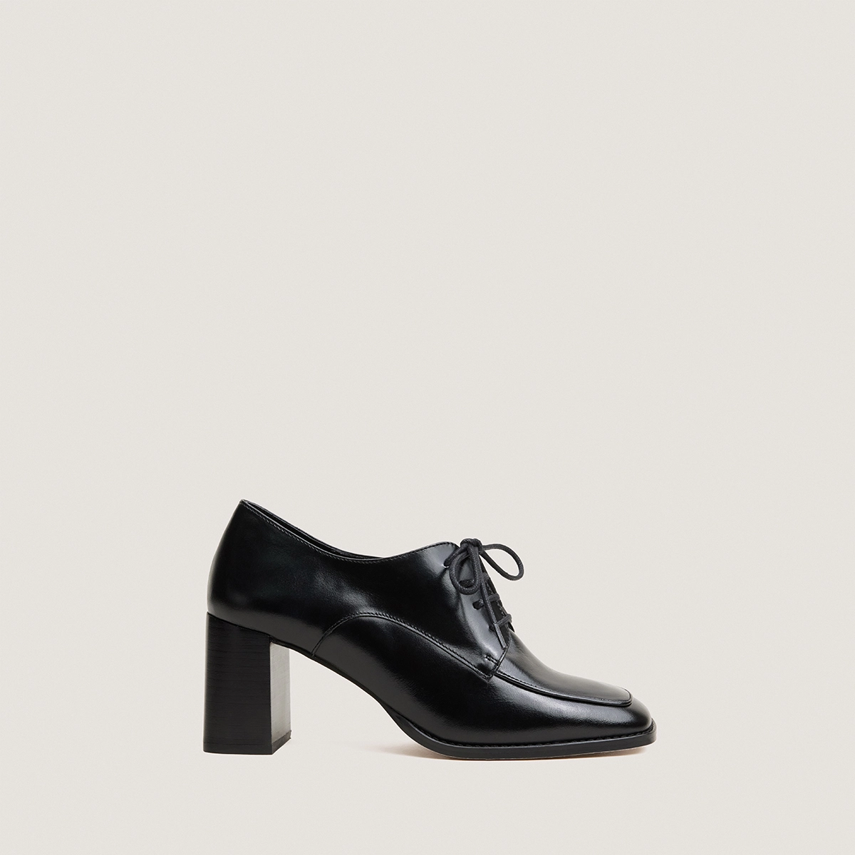 Heeled Derbies in black leather | VRAIMENT