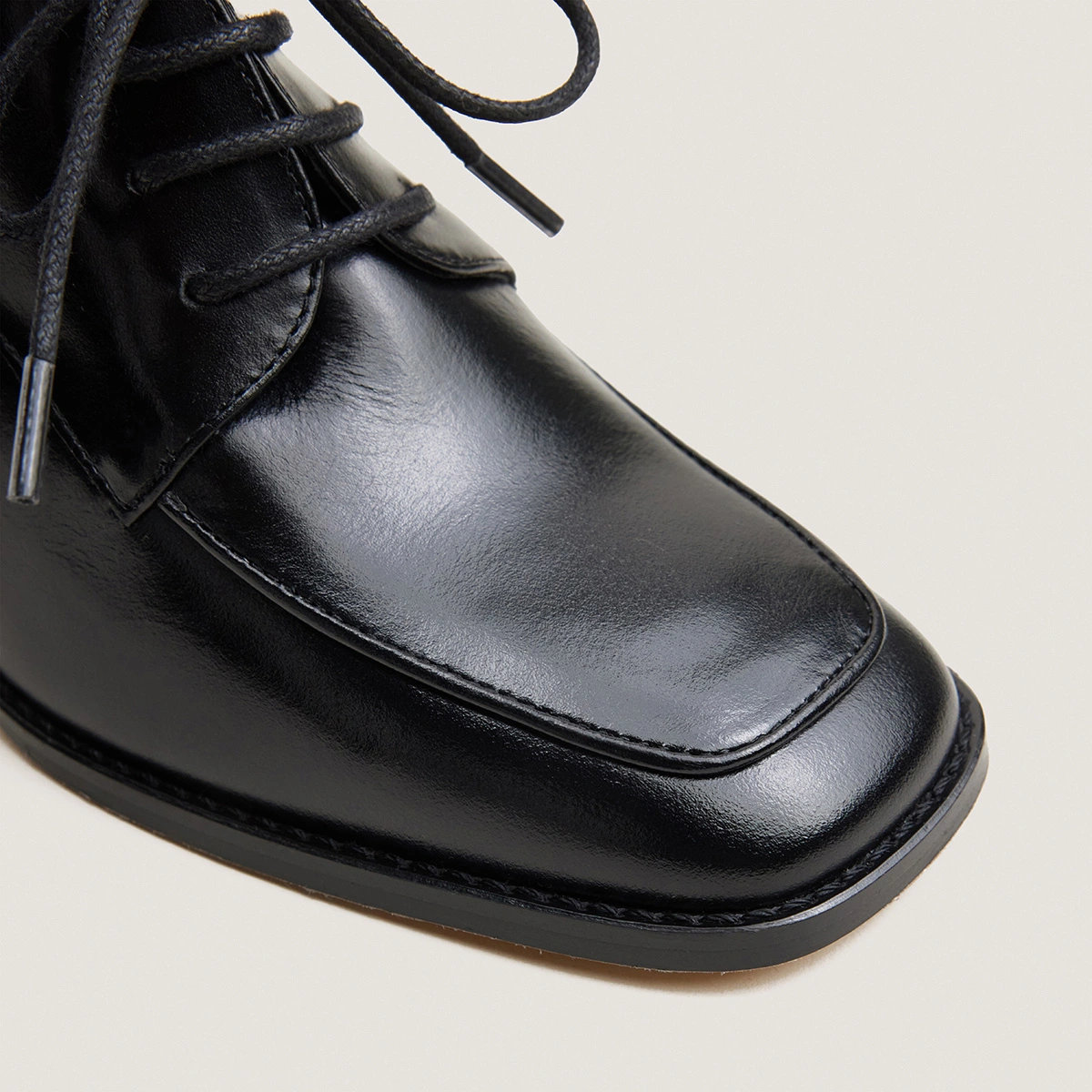 Heeled Derbies in black leather | VRAIMENT