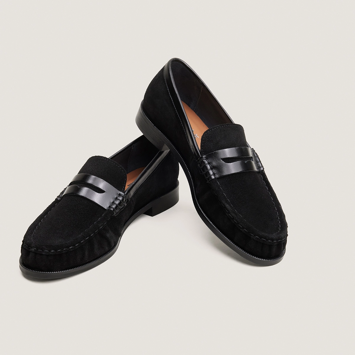 Round-toe loafers in black suede and black leather | DELICE