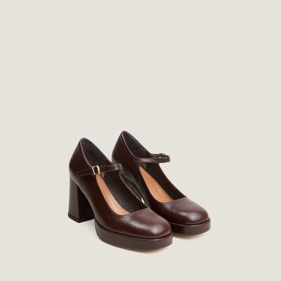 Platform Mary Janes with rounded toes brown