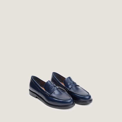 Round-toe loafers navy