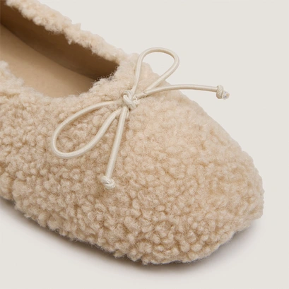 Slippers beige