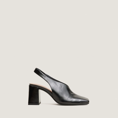 Square-toe slingback pumps black