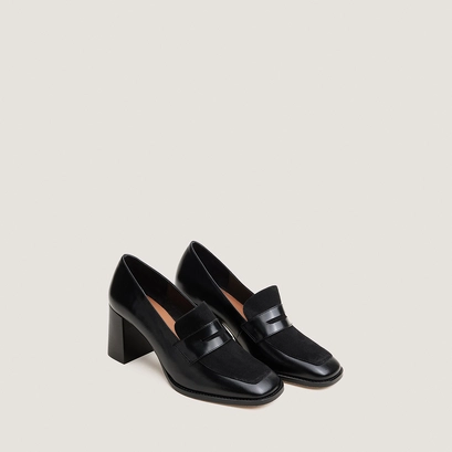 Heeled Loafers black
