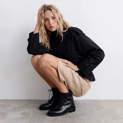 Lace-Up Boots black