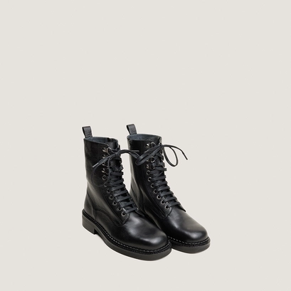 Lace-up heeled ankle boots black