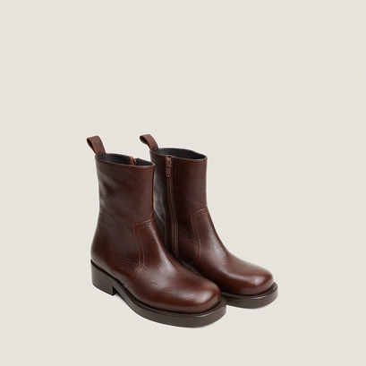 Zip heeled ankle boots brown