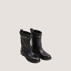 Rivets lowboots with lug soles black