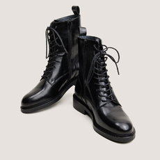 Lace-Up Boots black
