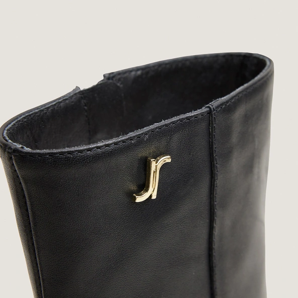 Heeled monogram ankle boots in black leather | VAUBAS