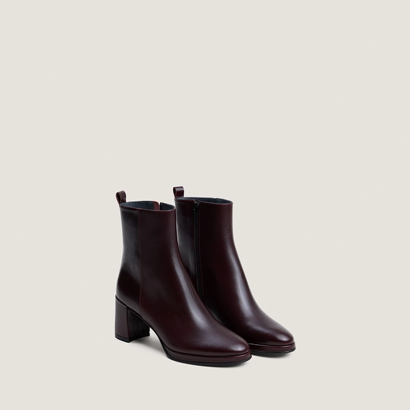 Heeled ankle boots in burgundy leather | DIBRINA