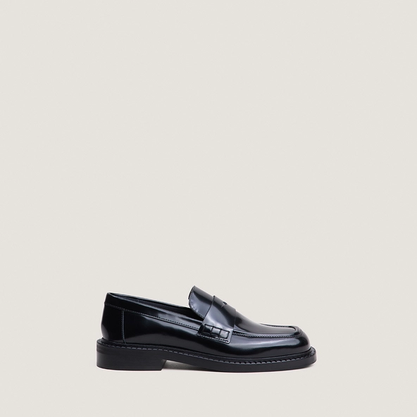Square-toe loafers in black leather | DIBONA