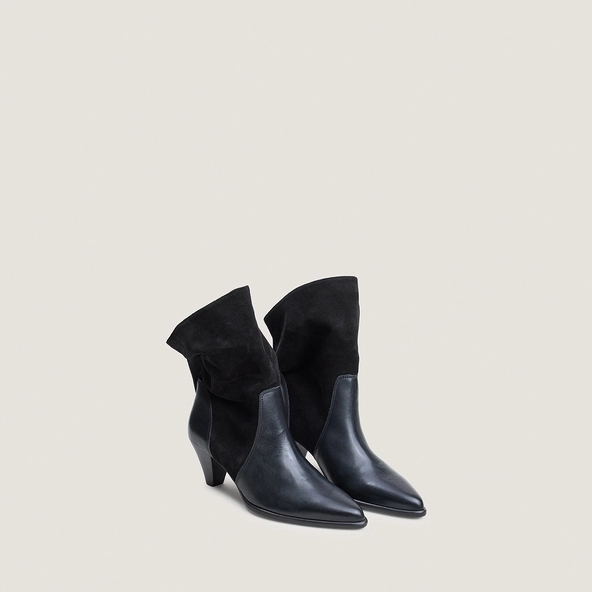 Pointed-toe ankle boots in black leather and black split leather | PAMPA