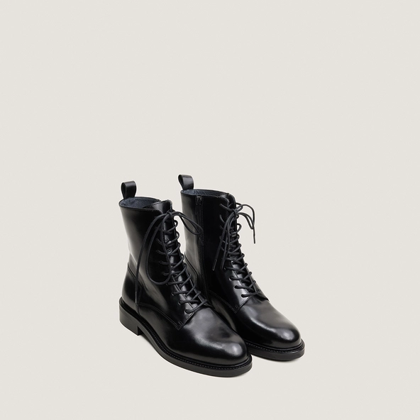 Lace-Up Boots in black leather | DESTON