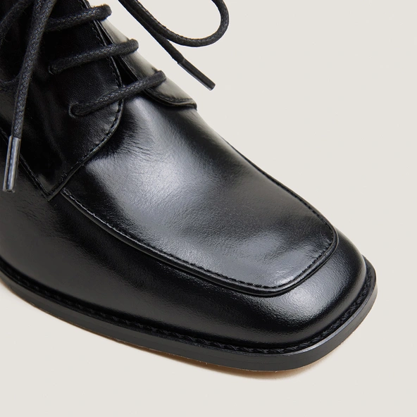 Heeled Derbies in black leather | VRAIMENT