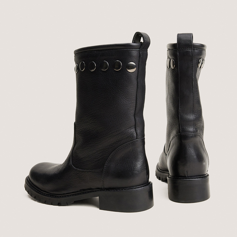 Rivets lowboots with lug soles black