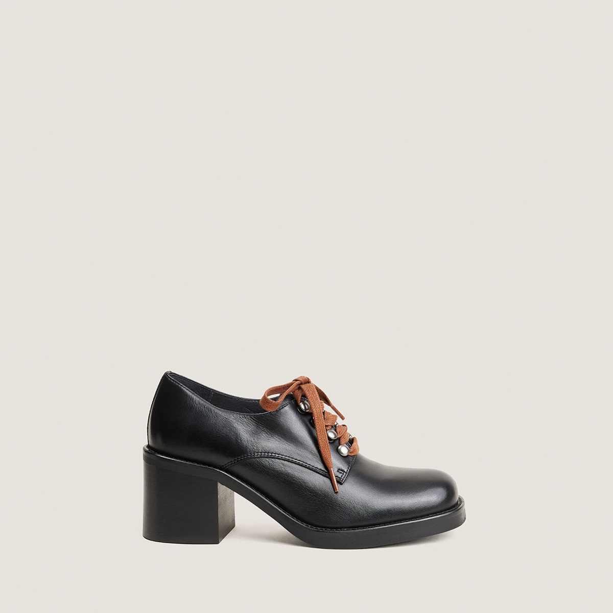 Heeled derbies in black leather | DIVALUS