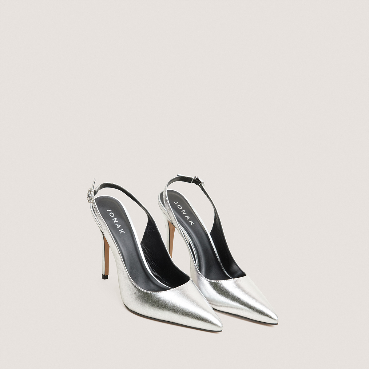 Pointed-Toe Slingback Pumps in silver metallic leather | FLAMME