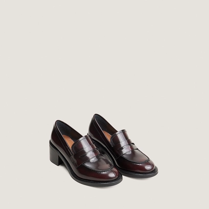 Heeled loafers burgundy