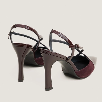 Pointed-Toe Heeled Pumps burgundy