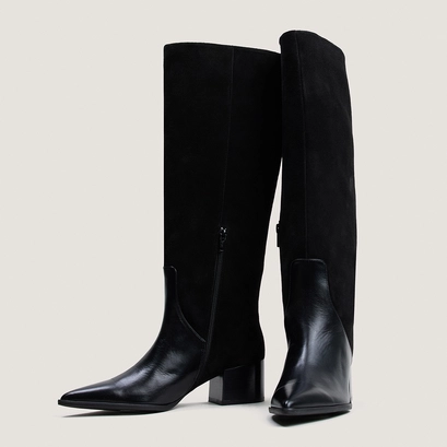 Heeled boots black