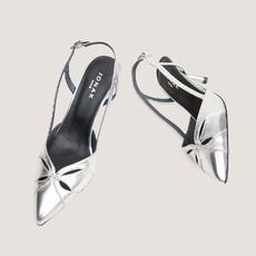 Pointed-toe slingback pumps silver