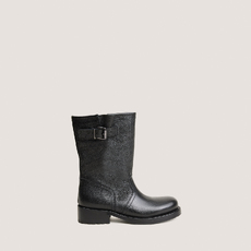 Boots with round toes black