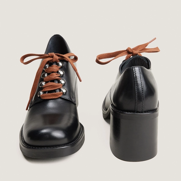 Heeled derbies in black leather | DIVALUS