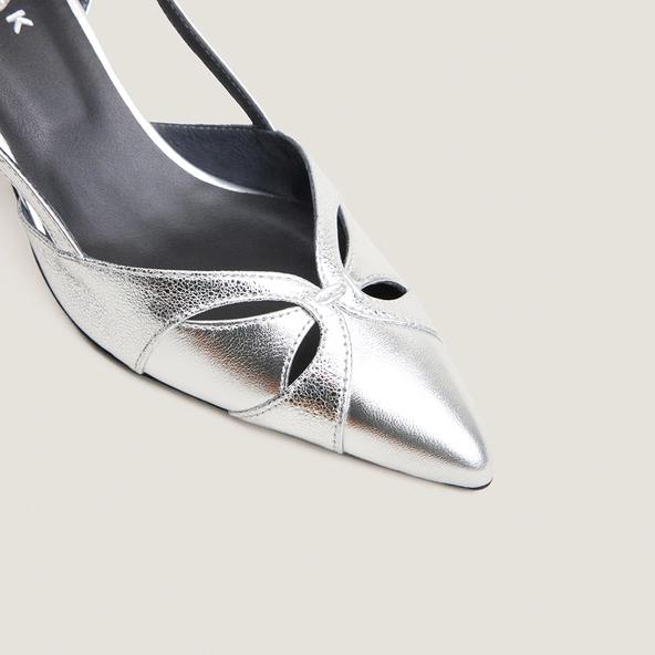 Pointed-toe slingback pumps in silver metallic leather and silver crackled leather | DAMOUR