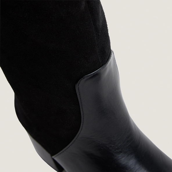 Heeled boots in black leather and black split leather | PRIME