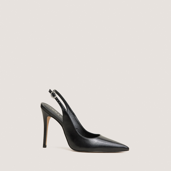 Pointed-Toe Slingback Pumps in black leather | FLAMME