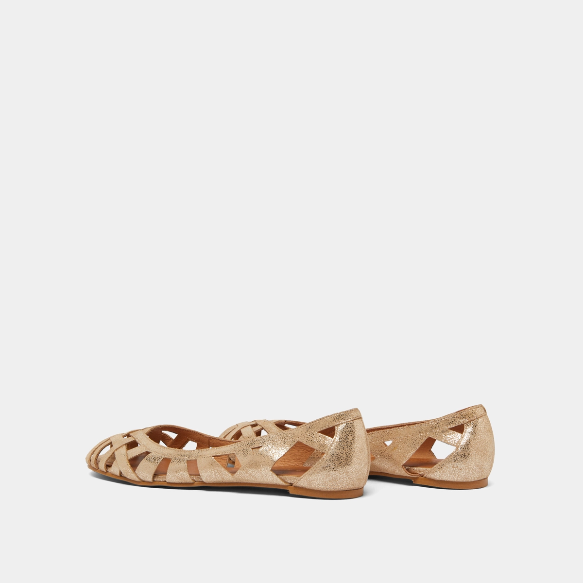 Cut-out ballet flats with laminated platinium upper | DERAY