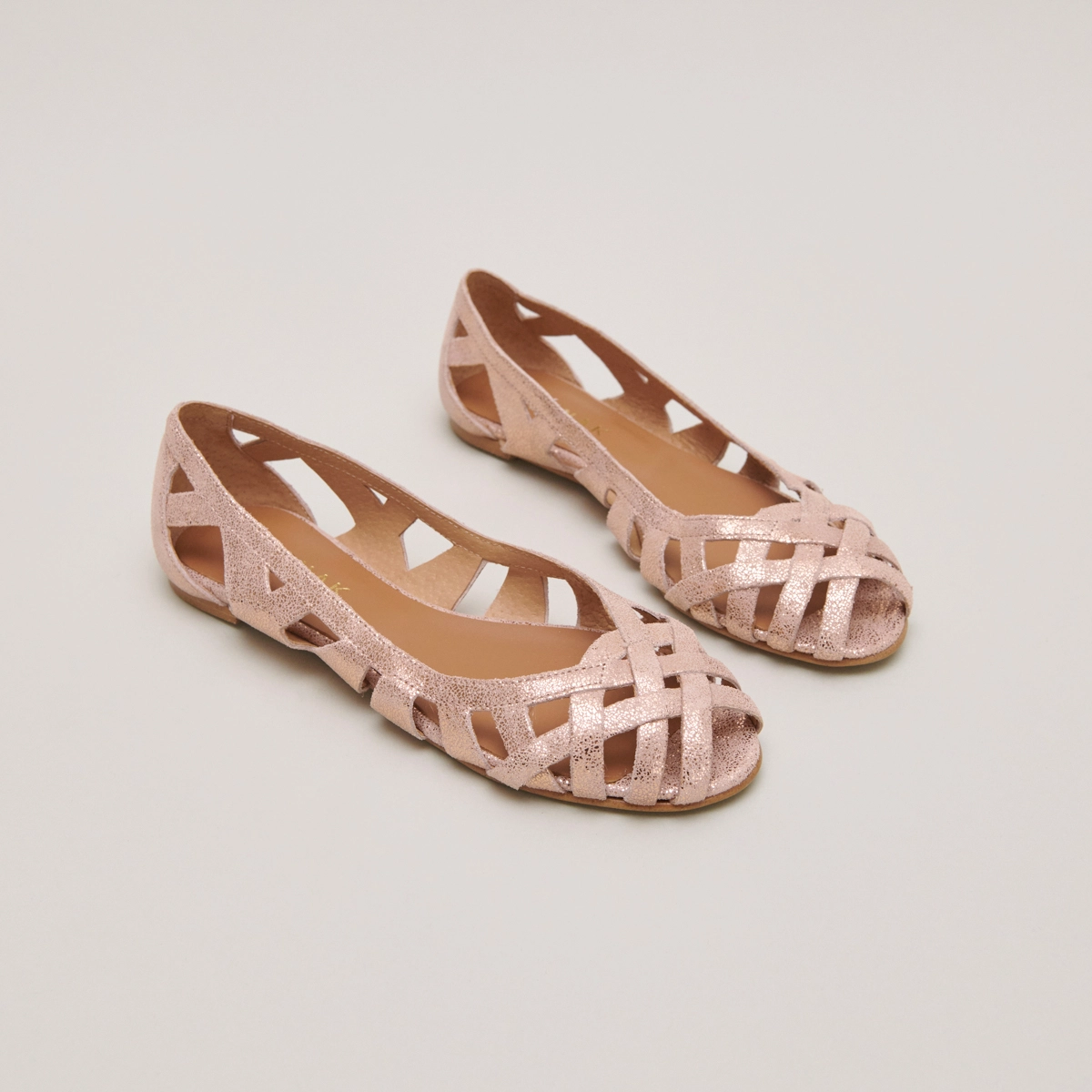 Cut-out ballet flats with laminated copper upper | DERAY