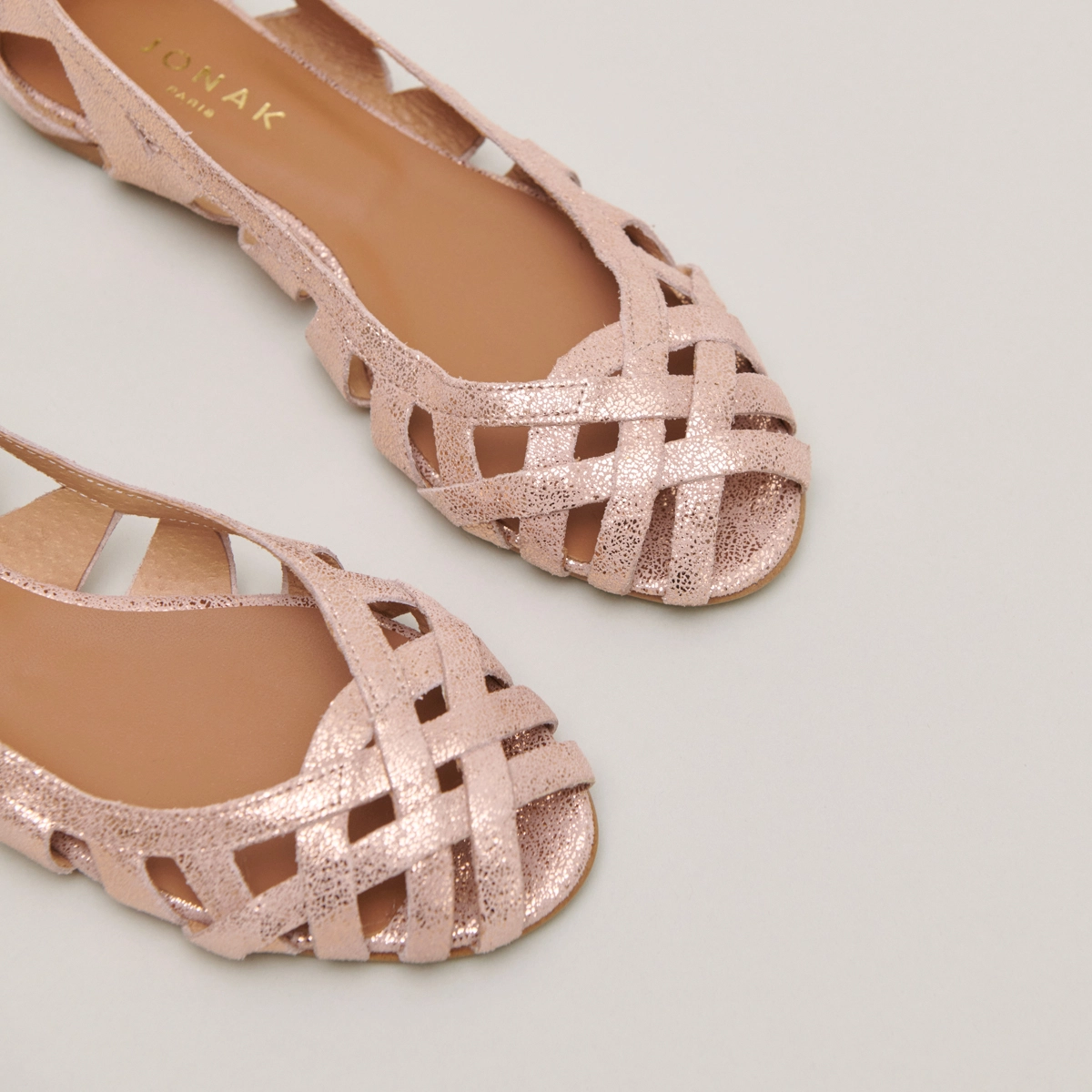 Cut-out ballet flats with laminated copper upper | DERAY