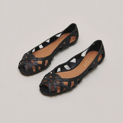 Cut-out ballet flats with laminated black upper | deray