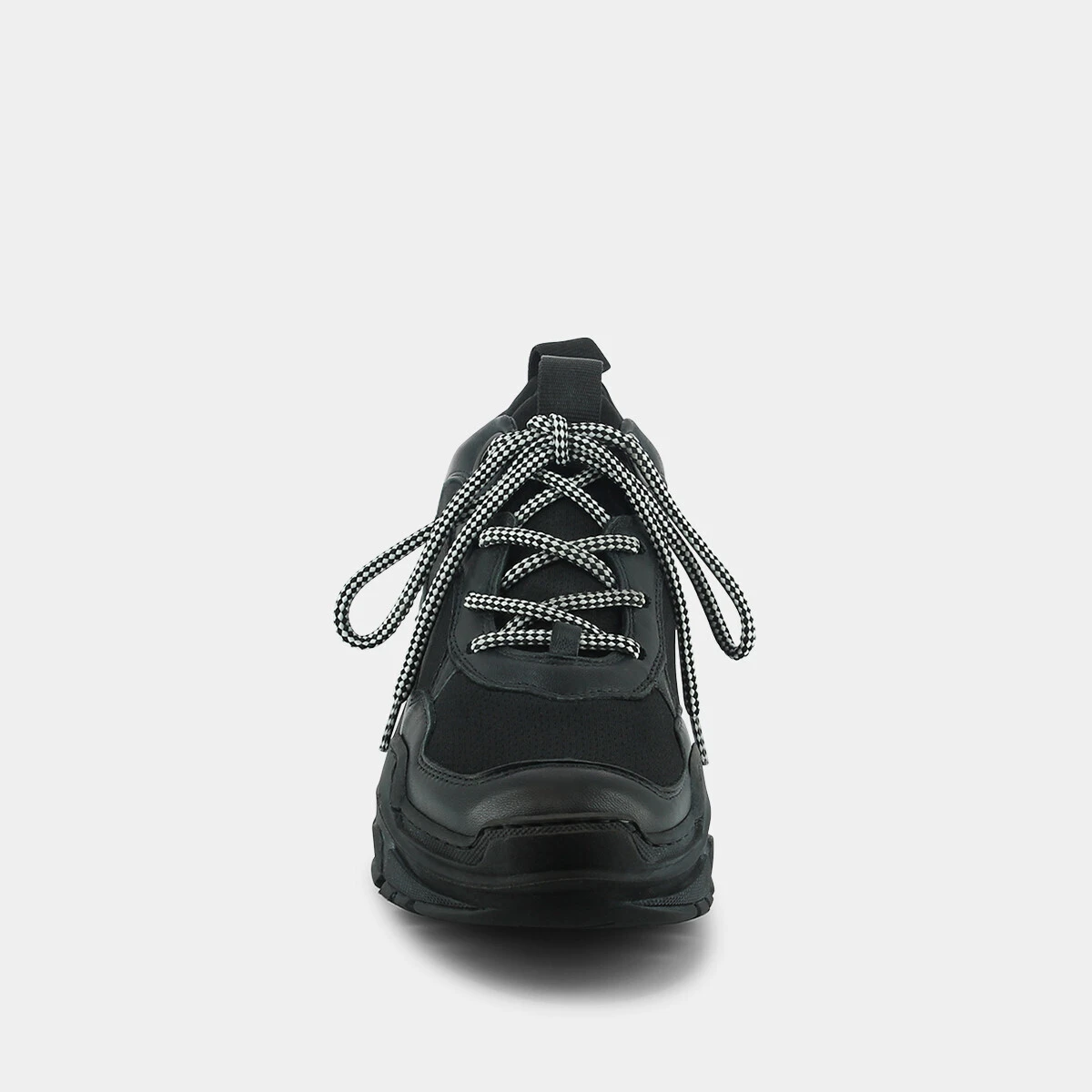 Sneaker-style dad shoes with chunky sole in black leather and textile | GASBY