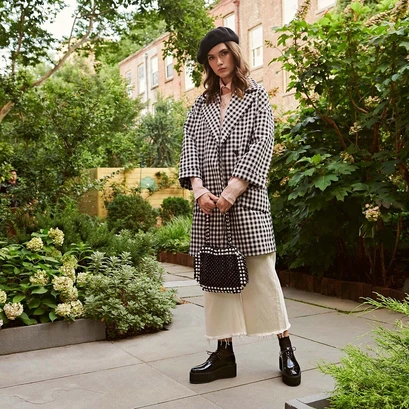 Shiny platform derbies in black leather | alilou