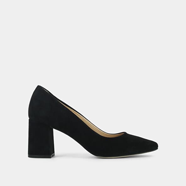Women Black suede pumps with modest 