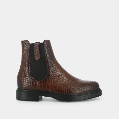 Flat boots cognac
