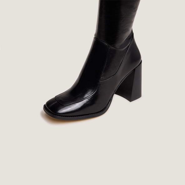 High boots in black leather | VAUBANE