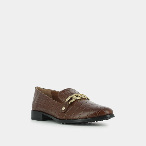 Moccasins in cognac crocodile leather | ARTEMAS