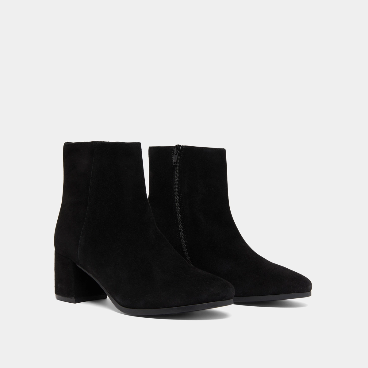 Heeled lowboots in black suede | ANNICK
