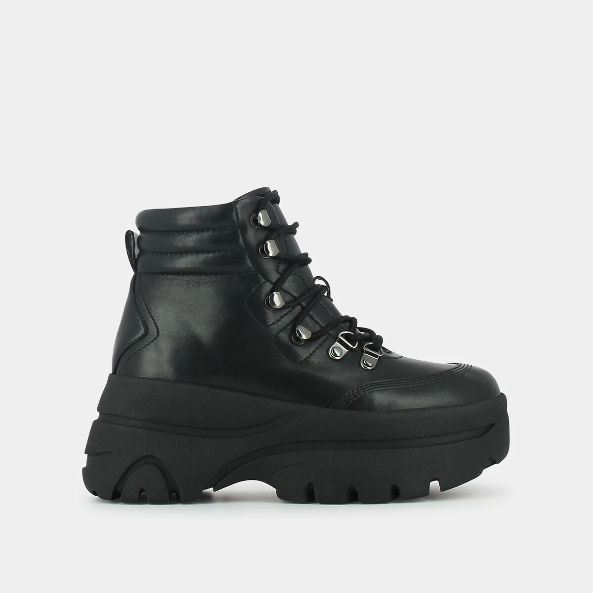 Platform lace-up boots in black leather | GASTON