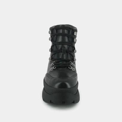 Platform lace-up boots in black leather | gaston