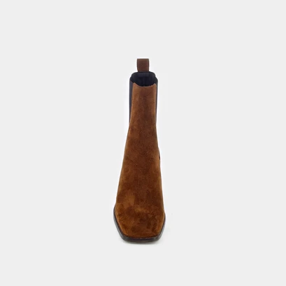 Heeled boots in cognac suede | bergamote