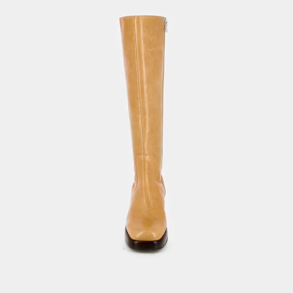 Platform boots in aged camel leather | BETINA