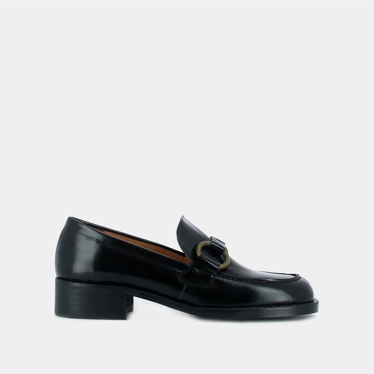 Loafers with buckles in black leather | BELINDA