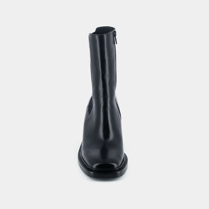 High boots with thin buckle in black leather | danube