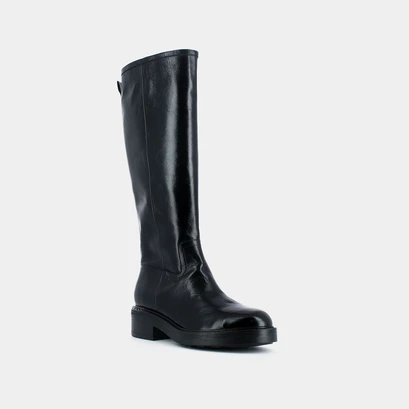 Boots in black leather | amode