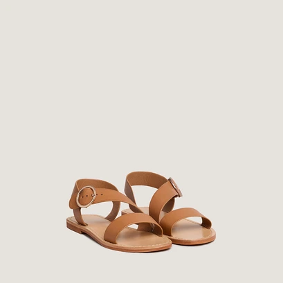 Asymmetrical sandals in camel leather | wablo